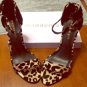 They are brand new never been worn